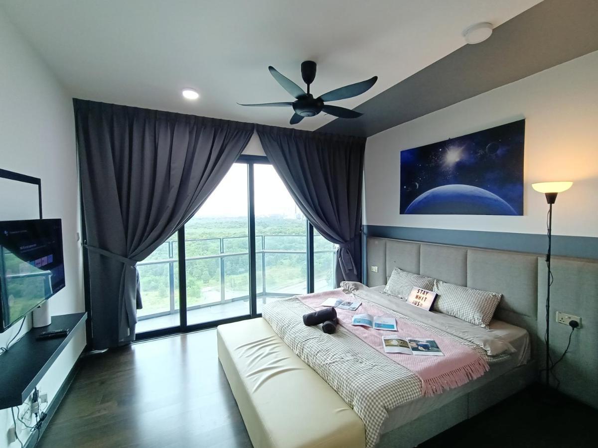 C1113 Almas Suites Galaxy Space Netflix By Stay Nusajaya  Exterior foto