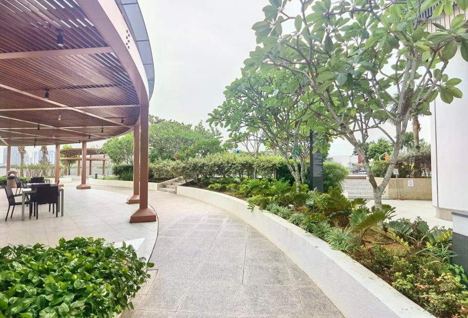 C1113 Almas Suites Galaxy Space Netflix By Stay Nusajaya  Exterior foto