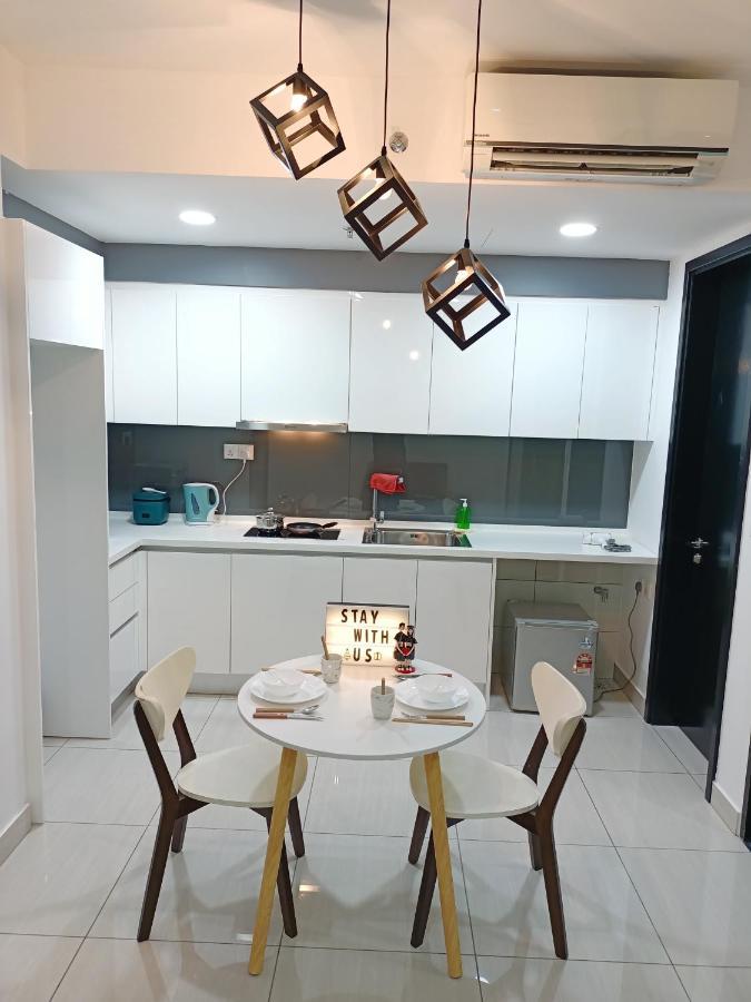 C1113 Almas Suites Galaxy Space Netflix By Stay Nusajaya  Exterior foto